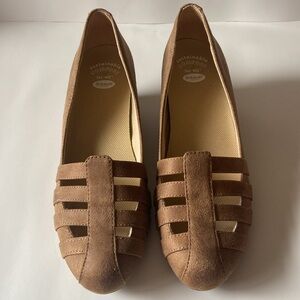 Dr Scholls size 9. New in box